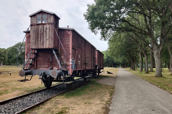 10 augustus 1942, 552 mensen in 20 wagons.